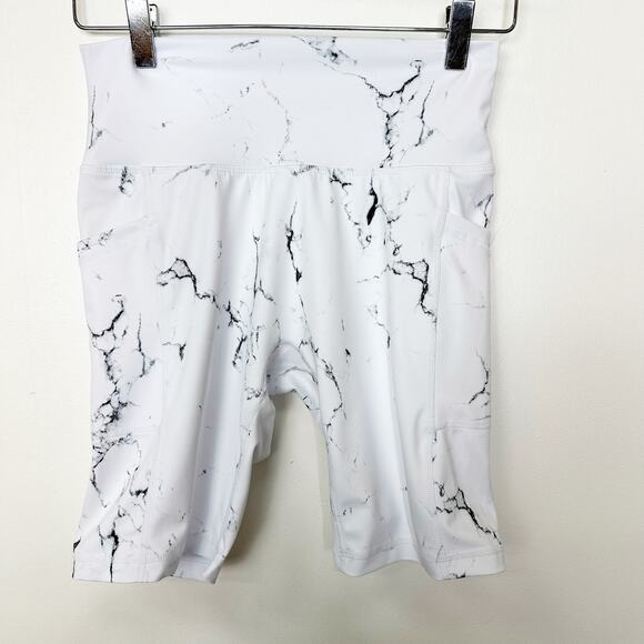 BuffBunny Pants - Like New BuffBunny Marble Size M Seamless Pocket Biker 8” Inseam Shorts